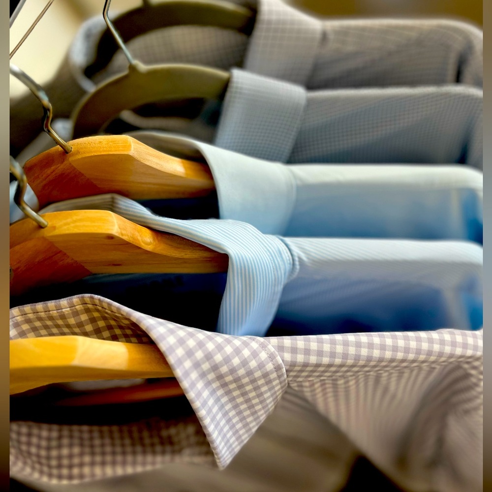 Blowout Sale💥 Rhone Dress Shirt
5 for $150